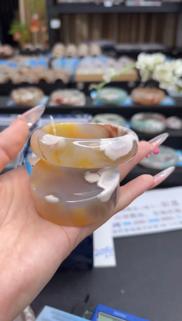 未镶嵌手镯石英质玉52(60圈赠送镯心)