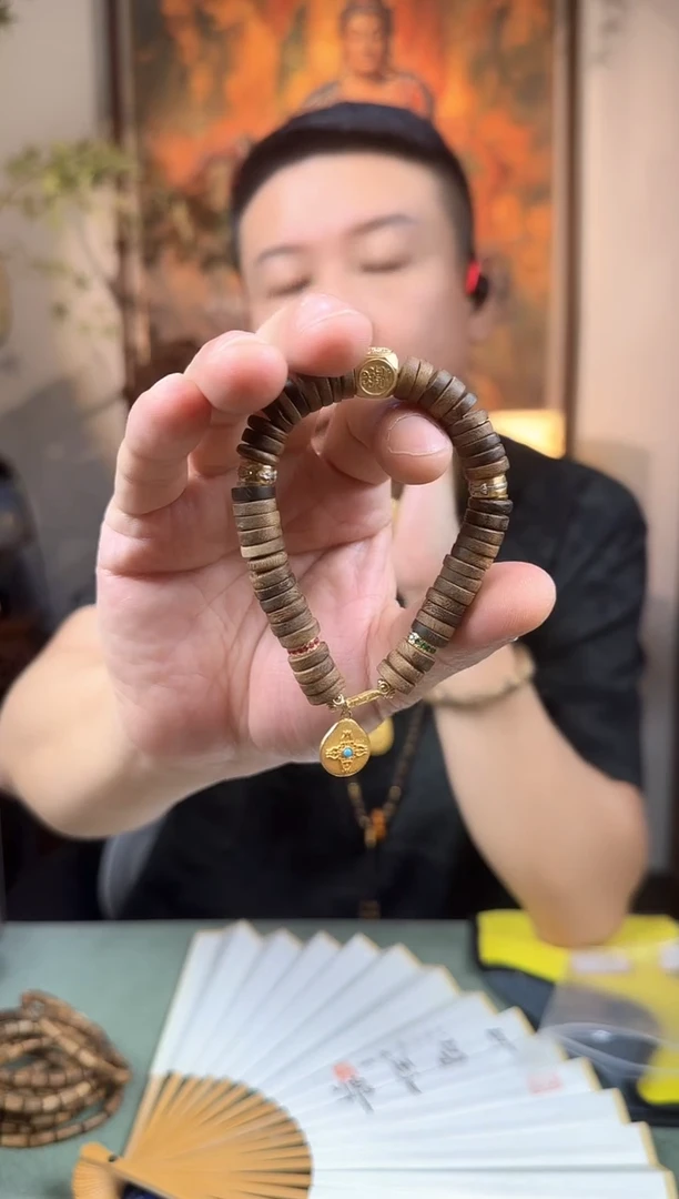 沉香手串天然海南莺歌绿棋楠片珠单圈设计款手串（多样性发其一）