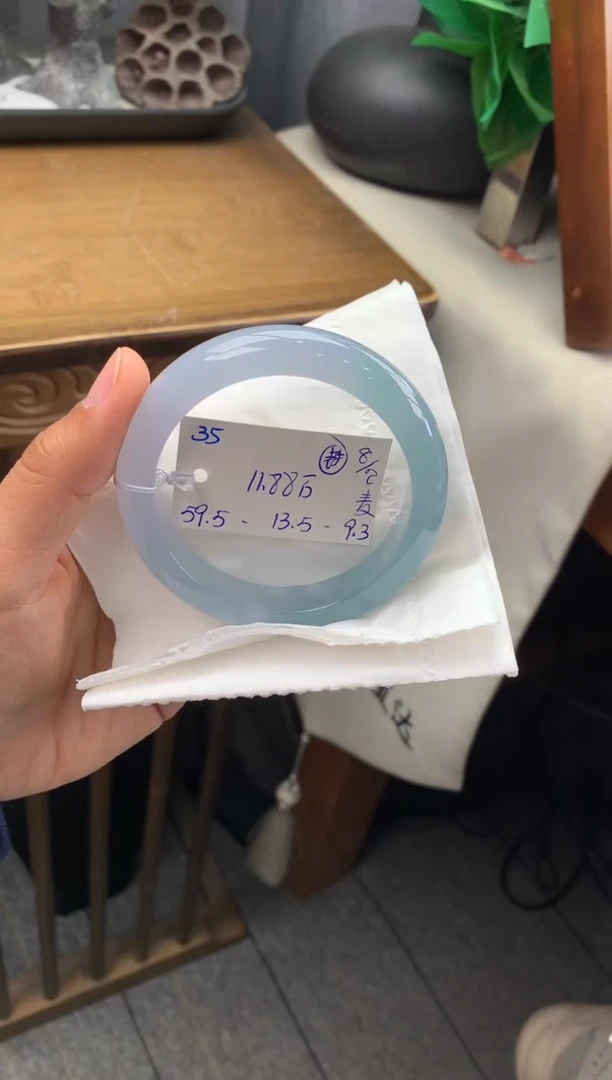 【闪购商品】翡翠手镯未镶嵌玉手镯