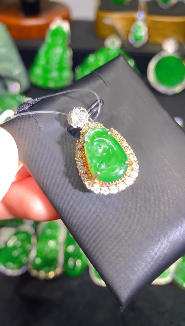 【闪购商品】翡翠颈饰银S925镶嵌一季4