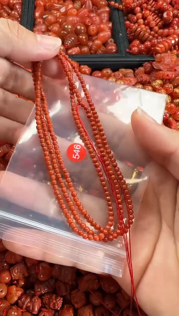 【闪购商品】南红玛瑙颈饰未镶嵌1