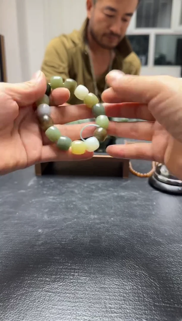 和田玉未镶嵌手串多宝手串