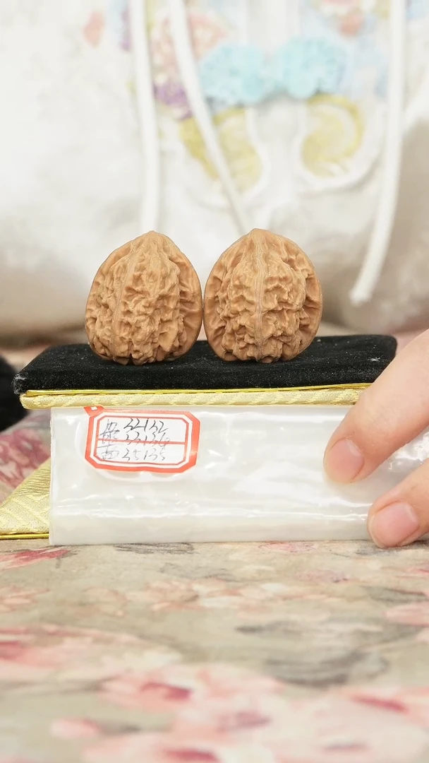 把件文玩核桃马蹄