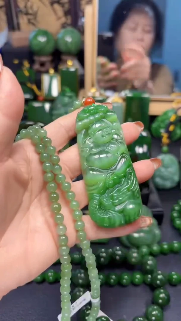 【闪购商品】和田玉（碧玉）吊坠(赠链)未镶嵌1
