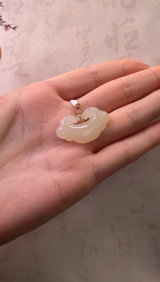 【闪购商品】和田玉吊坠18K金镶嵌吊坠