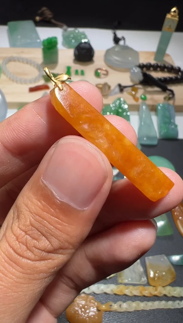 【闪购商品】定制翡翠18K金镶嵌天然缅甸A货翡翠