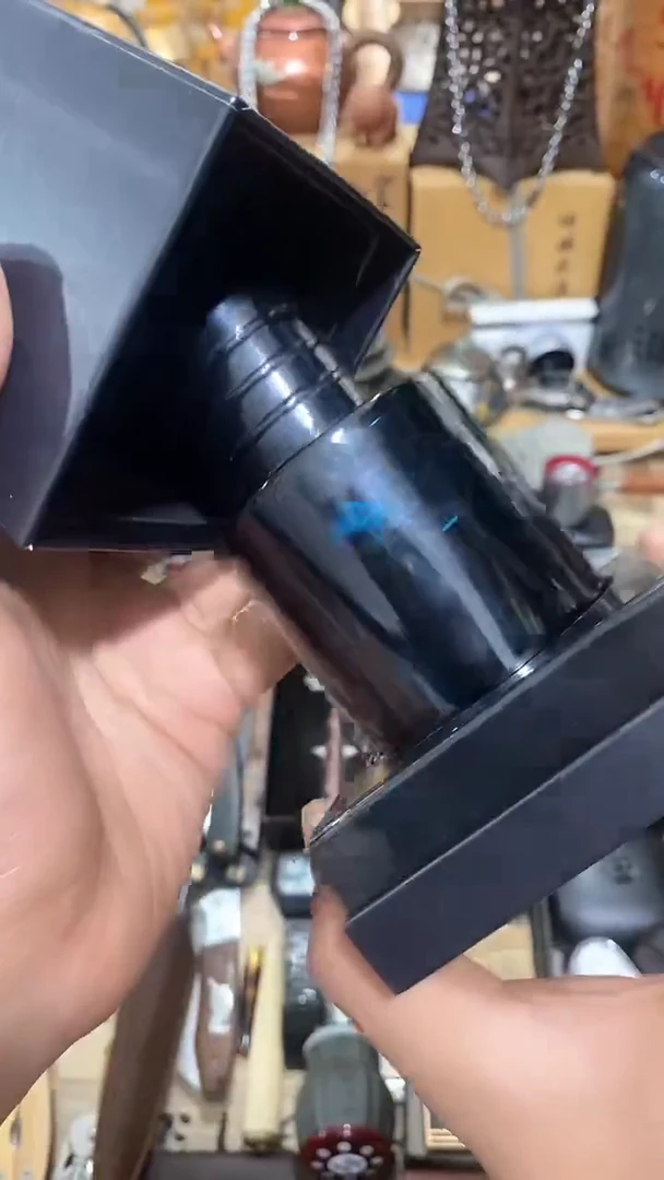 瓷片闪购商品  如图所示