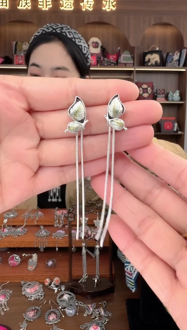 【闪购商品】织绣扶光苗绣传承83
