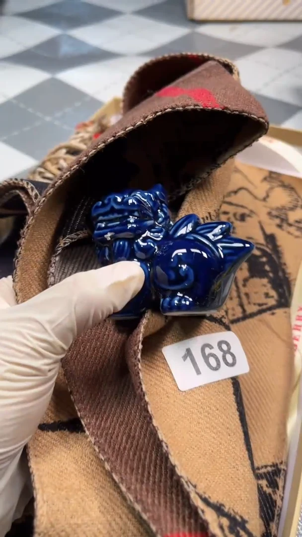 瓷片陶瓷如图所示周边