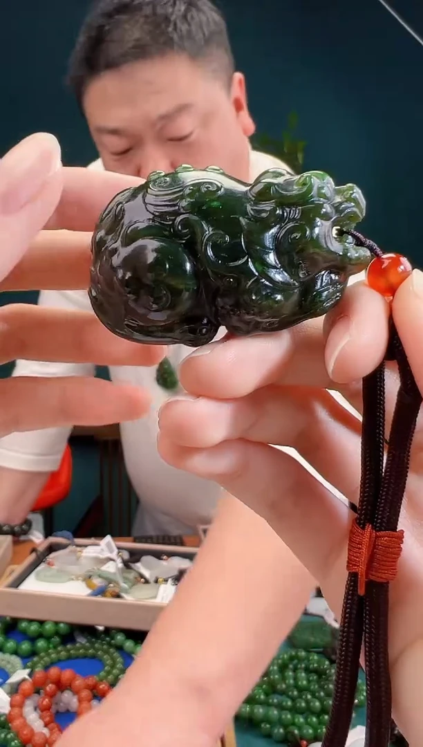 颈饰未镶嵌和田玉多样性发货 拍一单发一个