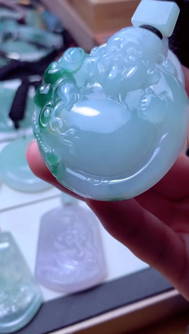 颈饰未镶嵌翡翠天然A货翡翠