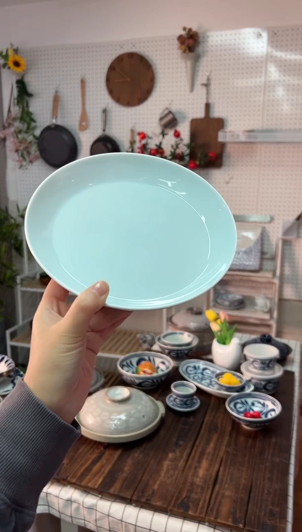 瓷白山　エスライン　20cmプレート　青白磁