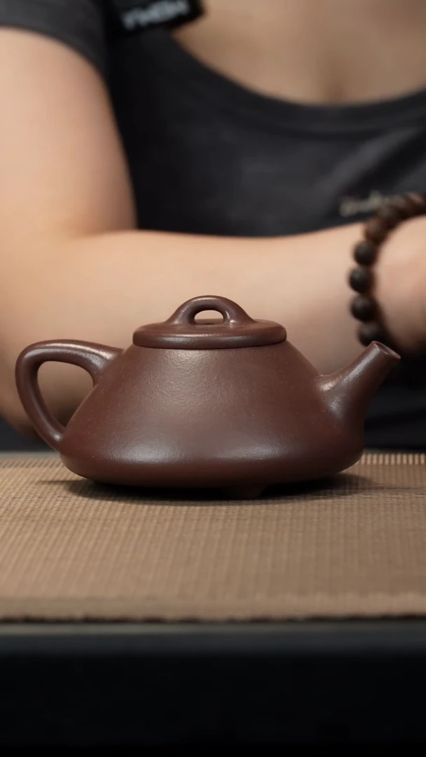茶壶紫砂深井紫泥子冶190c