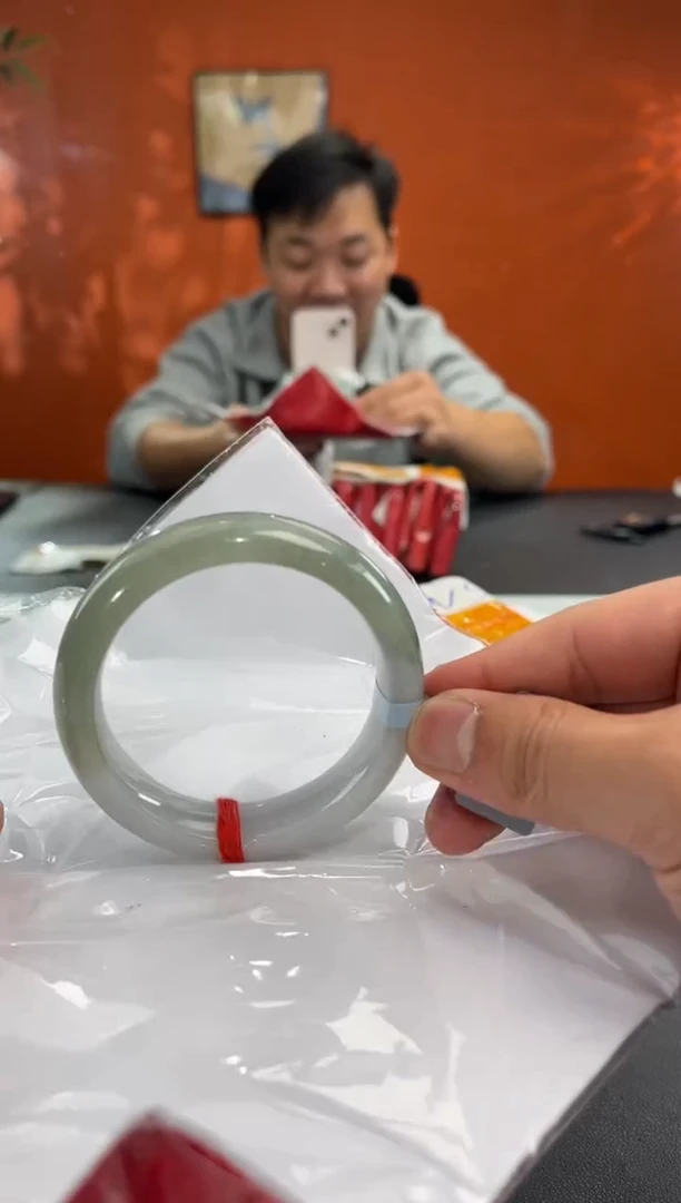 未镶嵌手镯翡翠8 56