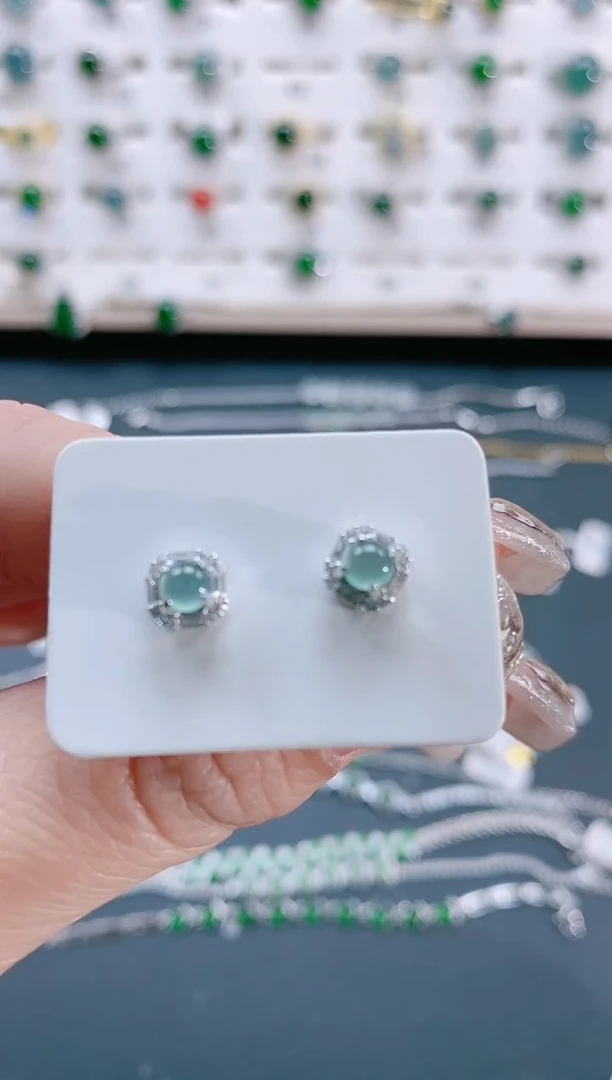 【闪购商品】翡翠耳饰银S925镶嵌天然翡翠