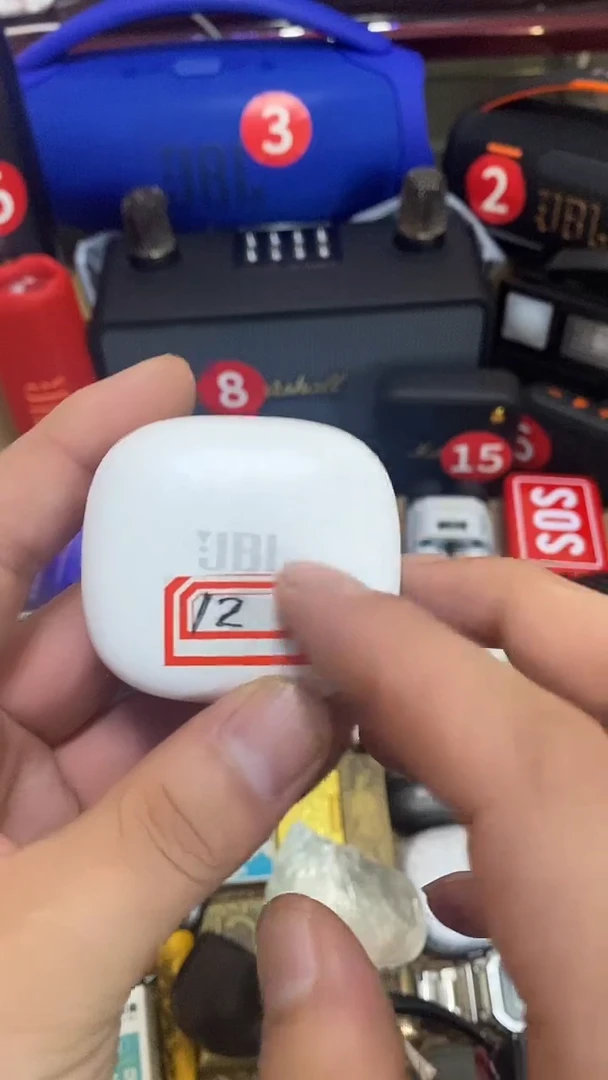瓷片闪购商品 如图所示