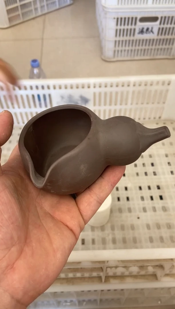 无运费险有瑕疵的摄影的产品有使用过的痕迹有点脏介意勿拍