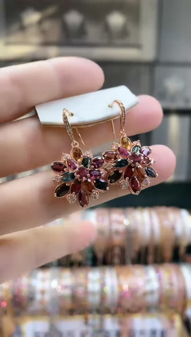 银S925镶嵌耳钩碧玺666666666