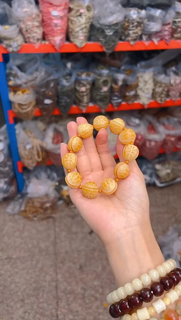 吊坠菩提根/象牙果富甲天下单圈手串