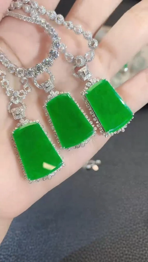 【云中意】18K金翡翠无事牌吊坠 （不含链）多样性发一件PYD