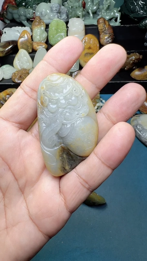 未镶嵌和田玉挂件-