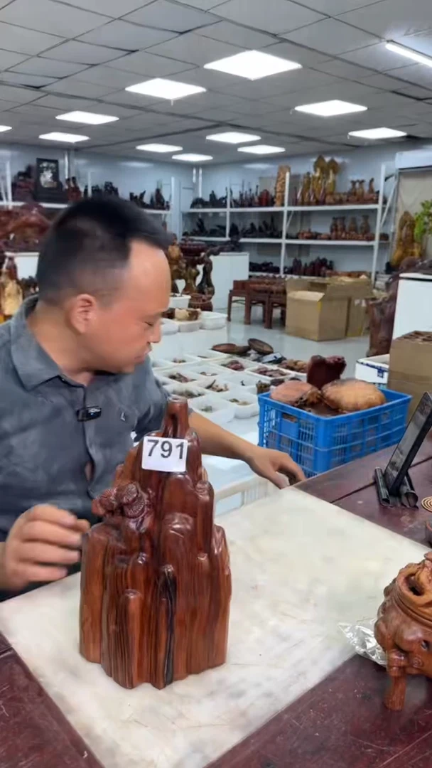 花梨木类木雕款工艺品88888888