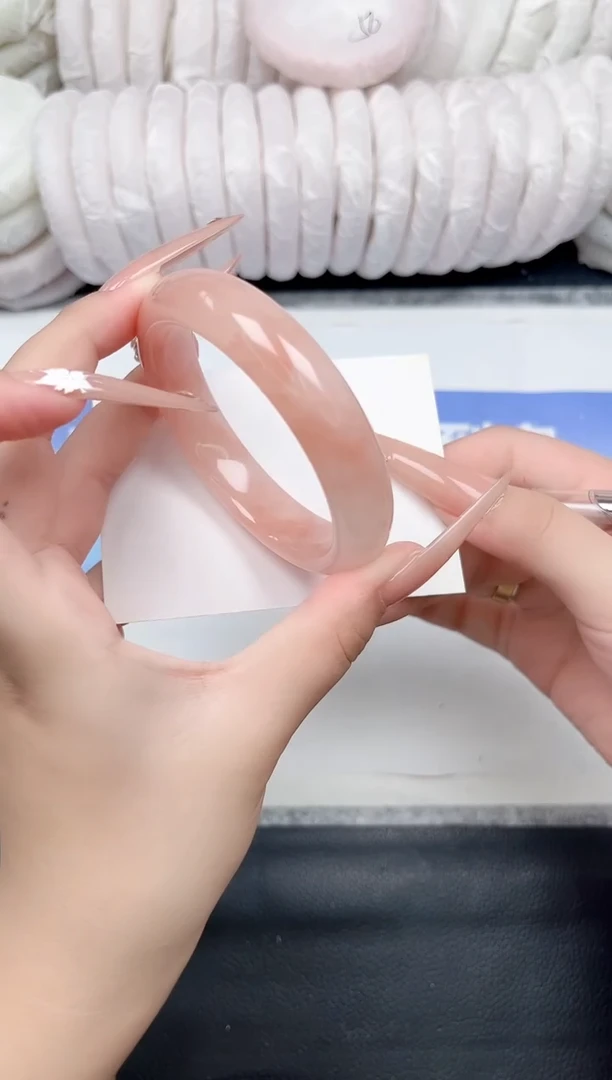 未镶嵌手镯石英质玉21-158