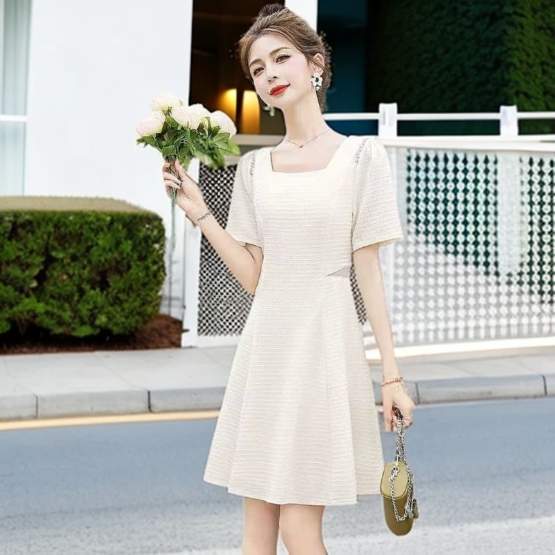 3882#杏【木兮兮专属】2025年夏季新款显瘦气质收腰百搭时尚连衣裙