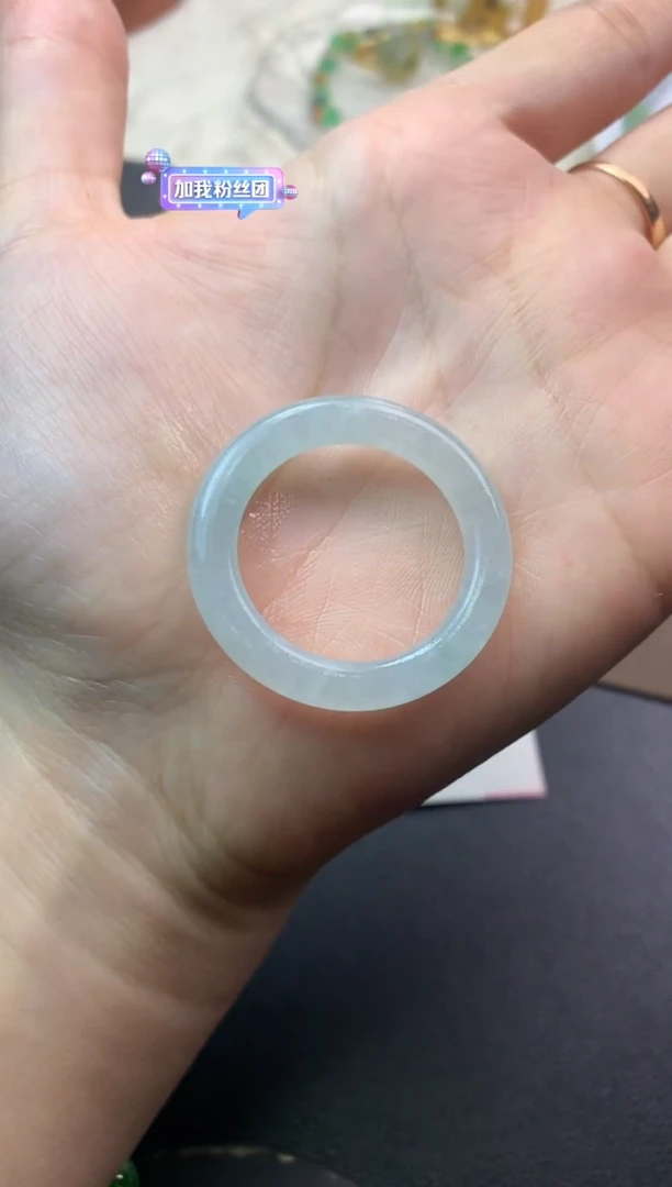 未镶嵌定制翡翠毛货