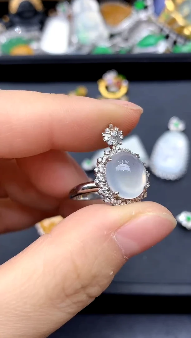 18K金镶嵌戒指翡翠371-中国好珍宝