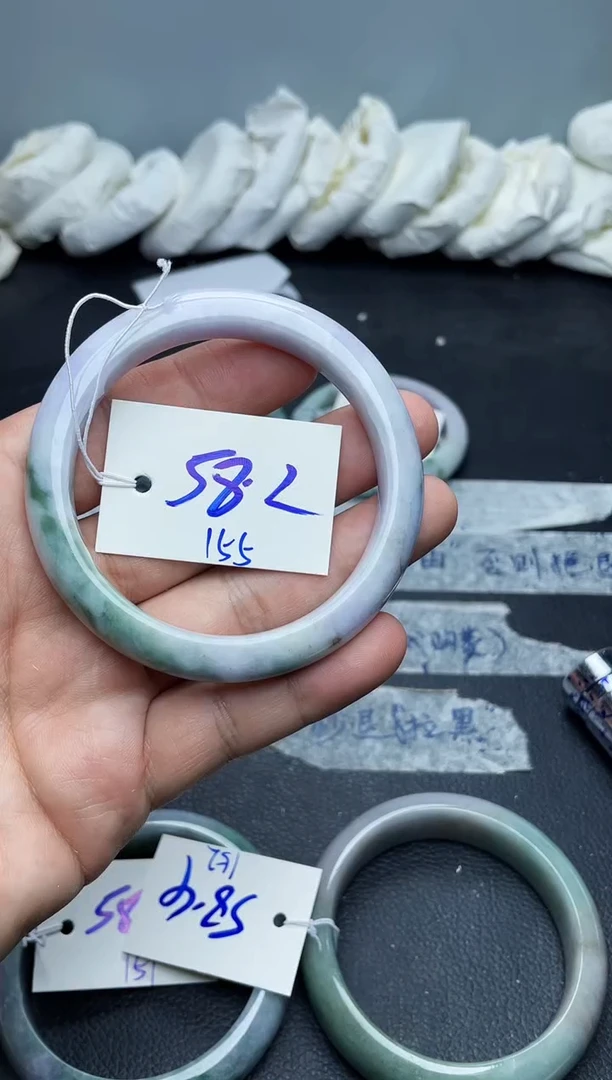未镶嵌手镯翡翠155