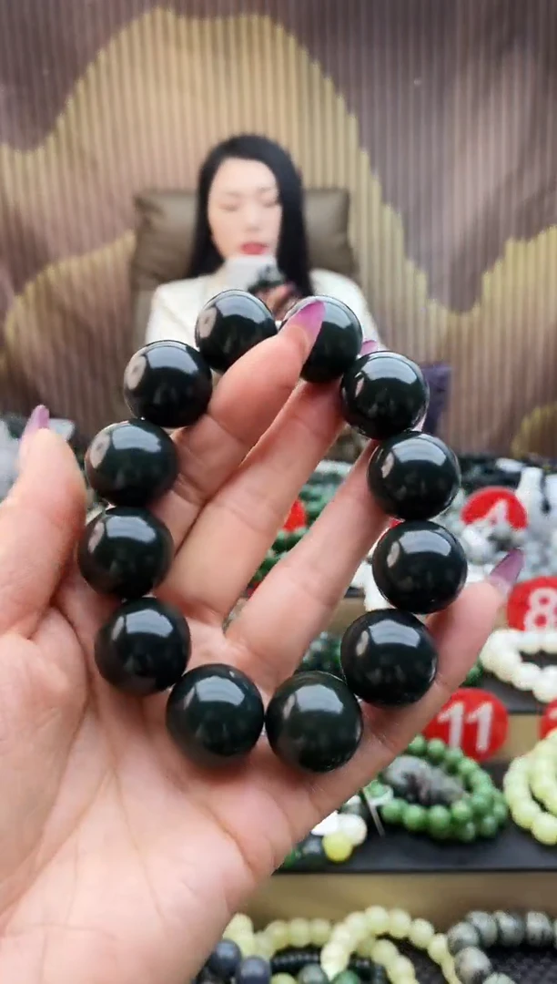 未镶嵌手串和田玉油青20