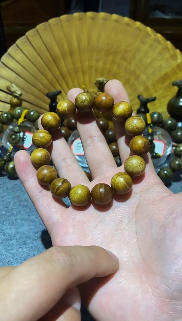 楠木（金丝楠）其他【楠帝】小叶桢楠枯木帝王黄1.5*4