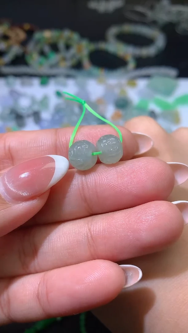 未镶嵌定制翡翠毛货