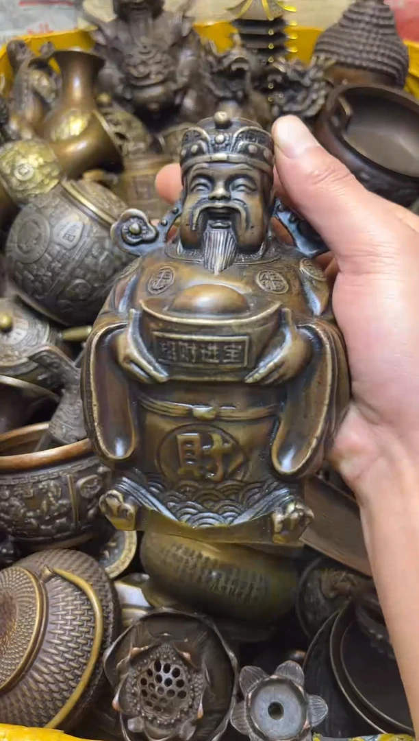 精美铜器，点击下单