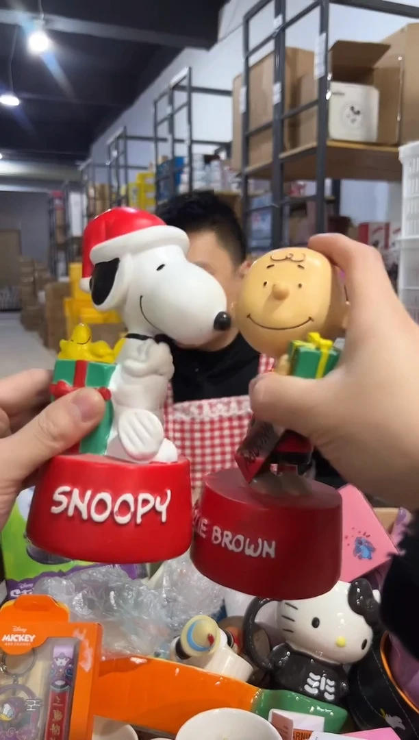 【闪购商品】杯树脂史努比查理摆件