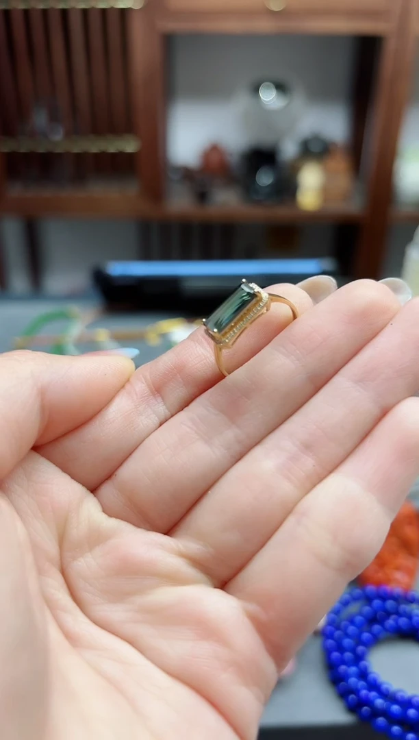 【闪购商品】碧玺戒指18K金镶嵌18k金碧玺戒指*1 GW