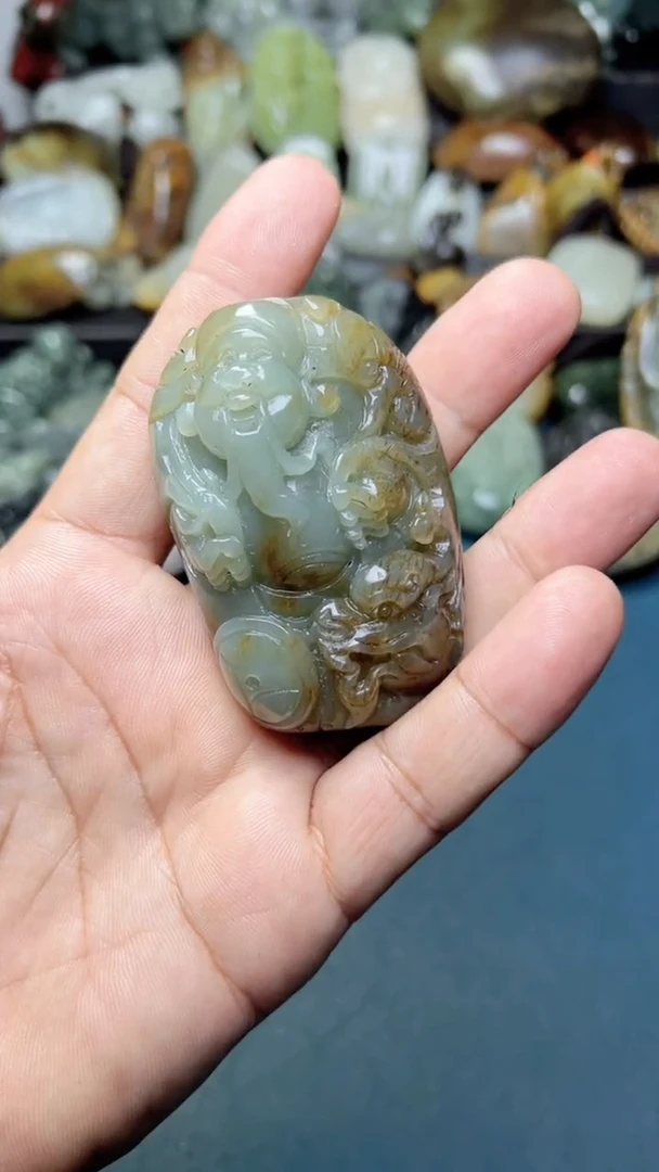 未镶嵌和田玉把件-