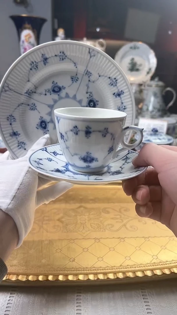 【闪购商品】瓷片哥本哈根平边唐草咖啡杯碟盘