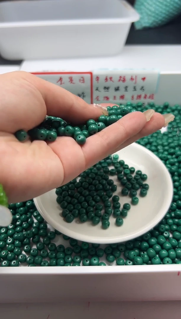 未镶嵌颈饰玛瑙/玉髓W2354玉化高瓷绿松老型6*5mm*20颗