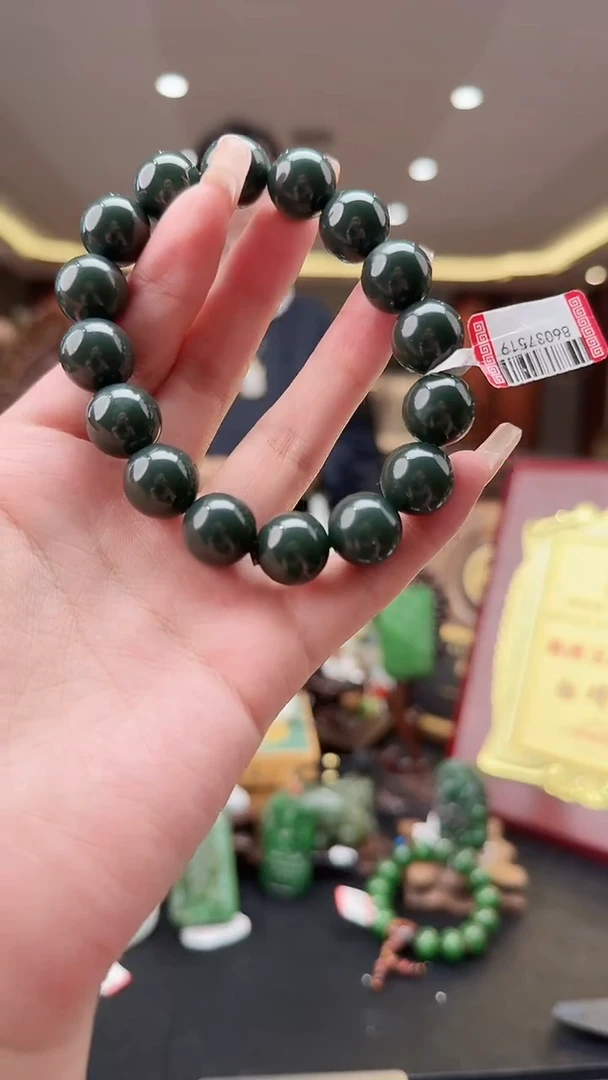颈饰未镶嵌和田玉8szq14