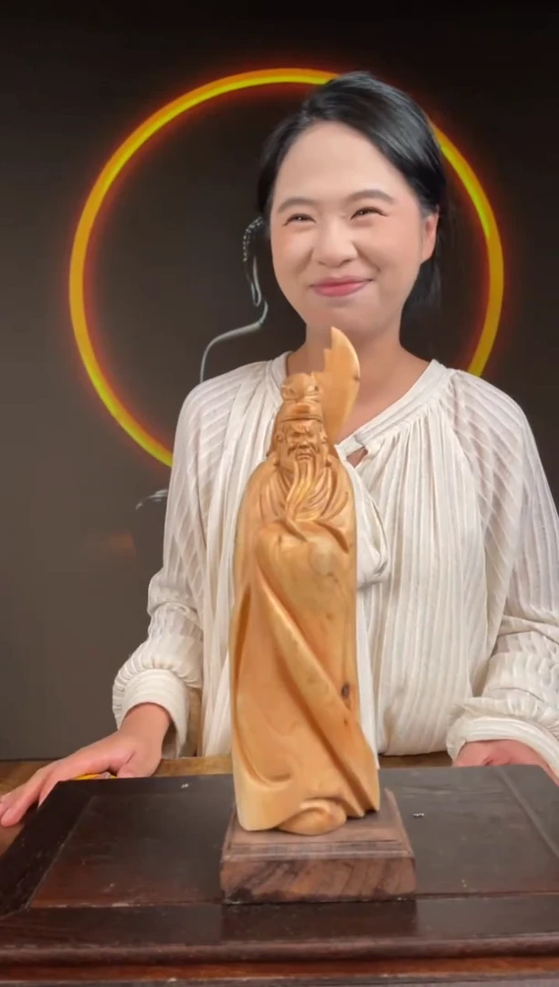 柏木（崖柏）手工摆件,先抢先得! 编号:135