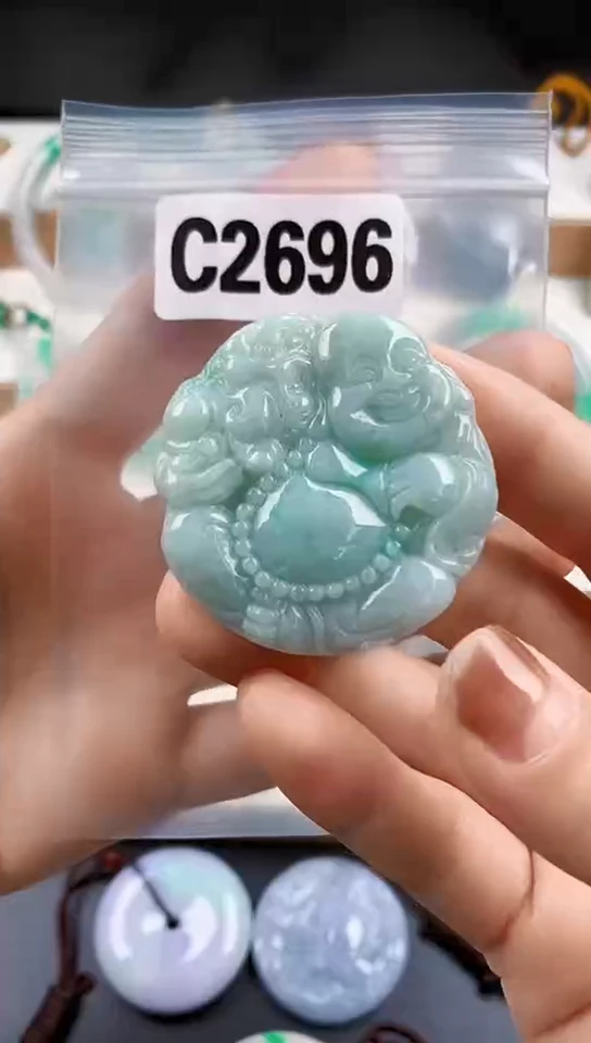 颈饰未镶嵌翡翠天然翡翠吊坠挂件