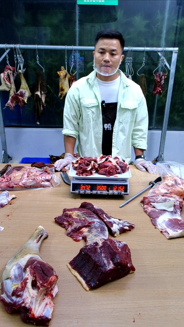 中国大陆冷藏保存30天包装盈**收碎肉