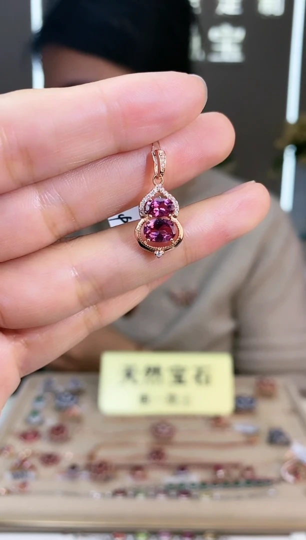 【闪购商品】石榴石颈饰银S925镶嵌颈饰