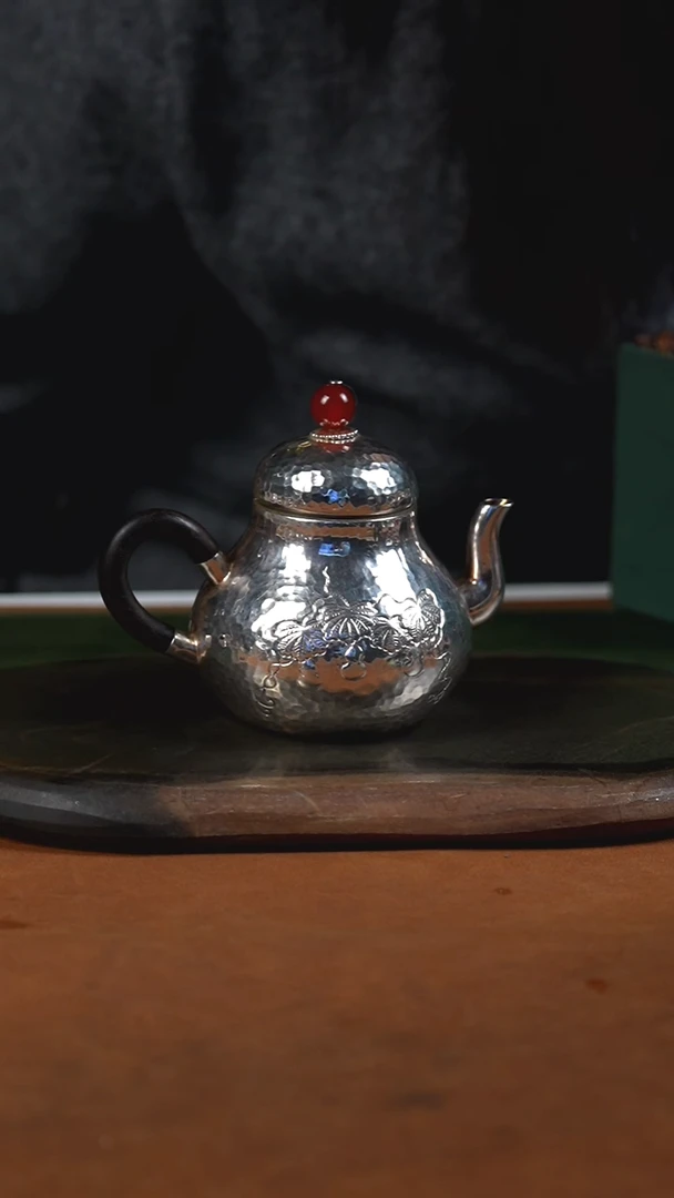手工锤纹思婷泡茶壶