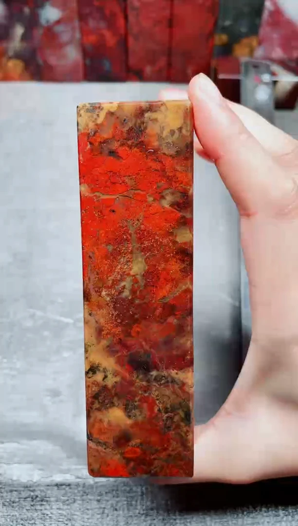 玉桂林鸡血玉素章大地艳血23