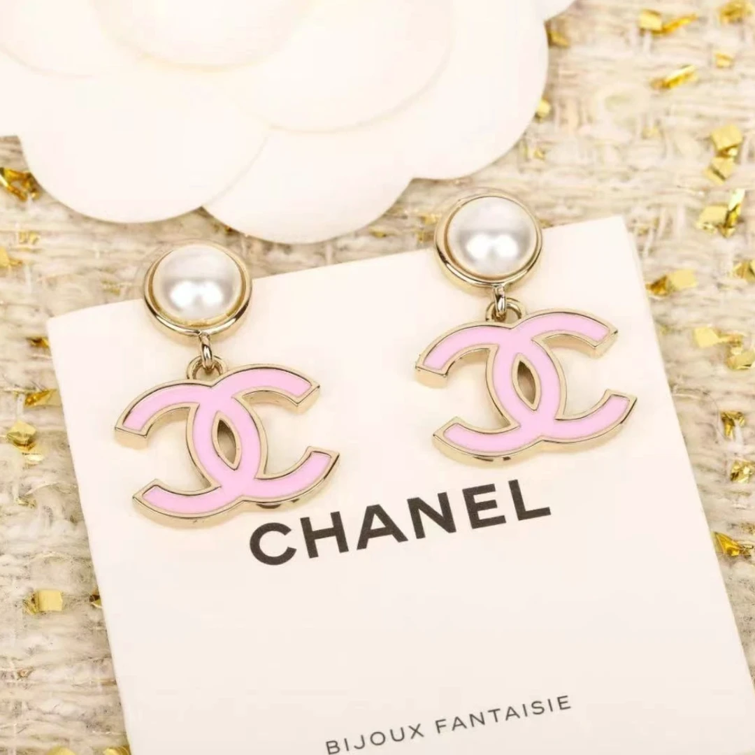 未使用 Chanel/香奈儿 全新未使用樱花粉珐琅双C耳环0013/香选