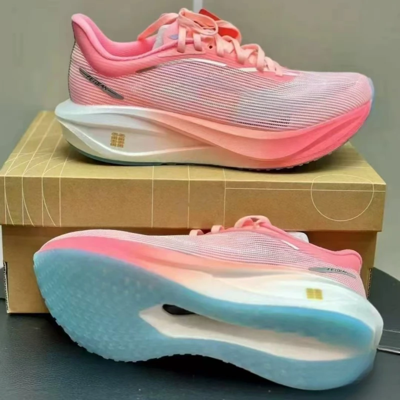 断码安踏联名世希飞电5C棉花糖超轻碳板跑鞋防滑减震回弹专业透气