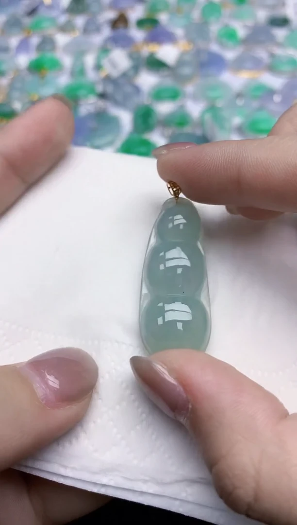 【闪购商品】翡翠颈饰18K金镶嵌天然翡翠A货